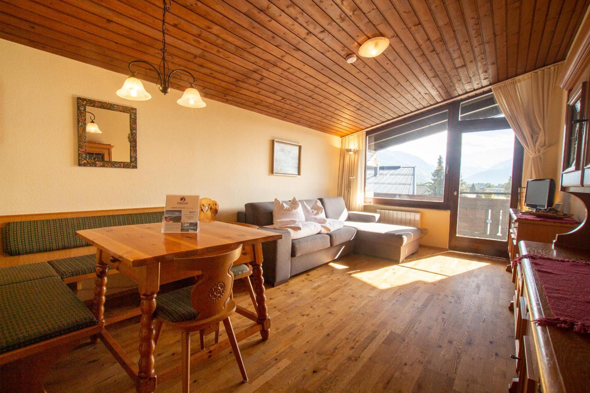 Apartment Schmid - Steinbock Lodges Майсхофен Екстериор снимка