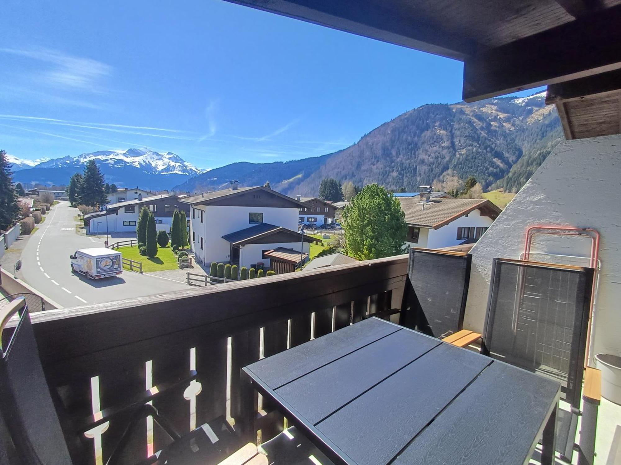 Apartment Schmid - Steinbock Lodges Майсхофен Екстериор снимка
